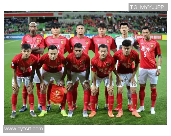 广州足球队在邀请赛中的强势表现与战术分析